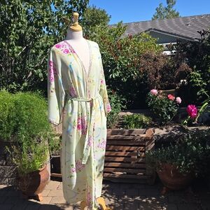 Oscar de la Renta Floral Robe - Green and Pink